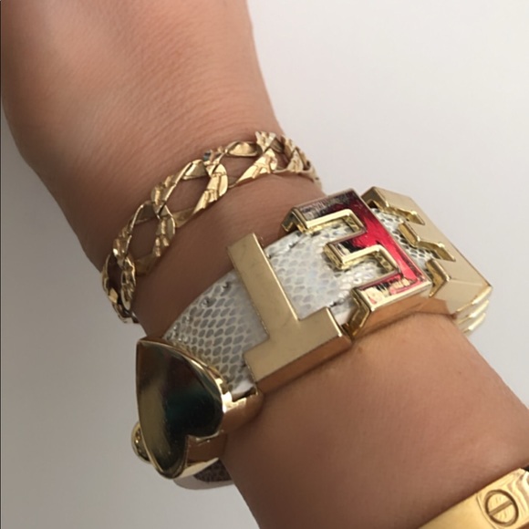 BCBG bracelet. Gold details 💖 - Picture 2 of 9